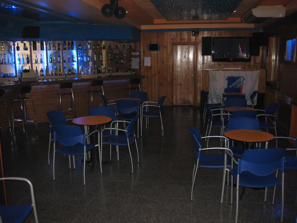 Hostal Alvaro I Alborea Bagian luar foto
